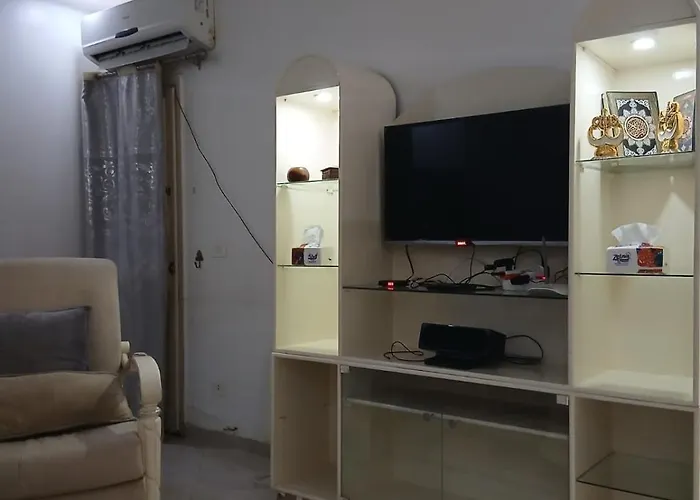 شقه مميزه في عرابيا الغردقه امام بيروت