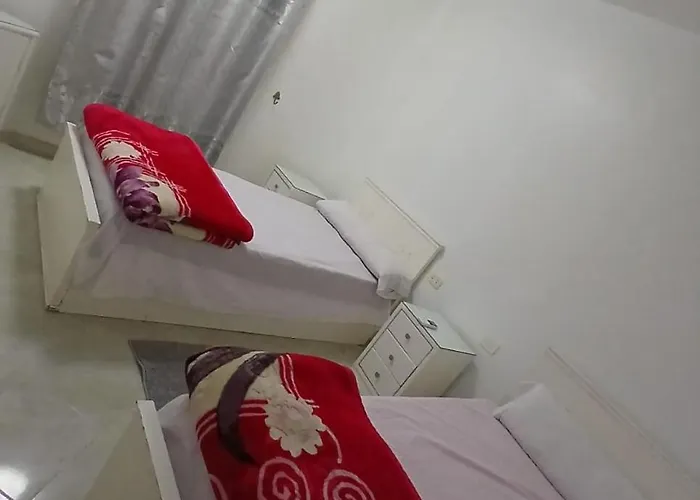 شقه مميزه في عرابيا الغردقه امام بيروت الغردقة